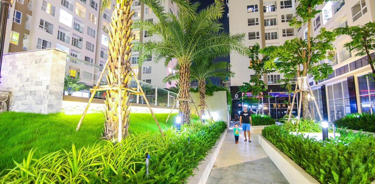 Austin Home Apartment Sky Center - Near Tan Son Nhat Airport 호치민 외부 사진